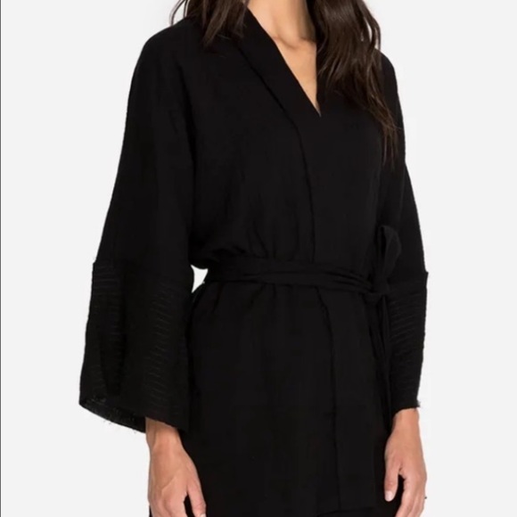 Accappatoi da donna nero | La collezione su Accappatoi da donna nero | La collezione su